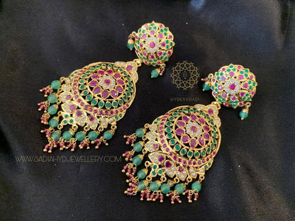 Ruhi Red Green Jadau Earring