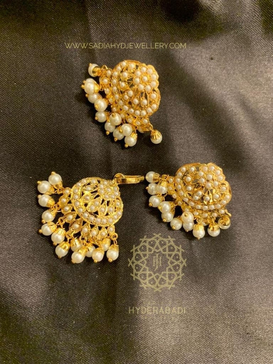 Saba White Small Pendant Set