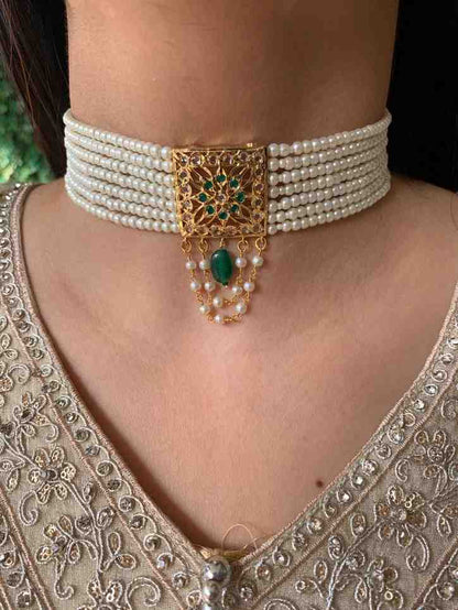 Shaheen Green White Square Guluband Set