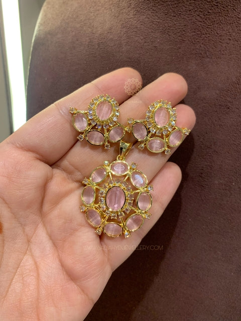 Shura Pink Pendant Set