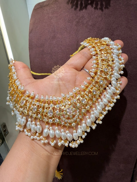 Soofia White Necklace