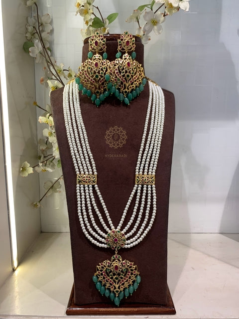 Sumbul Red Green Rani Haar