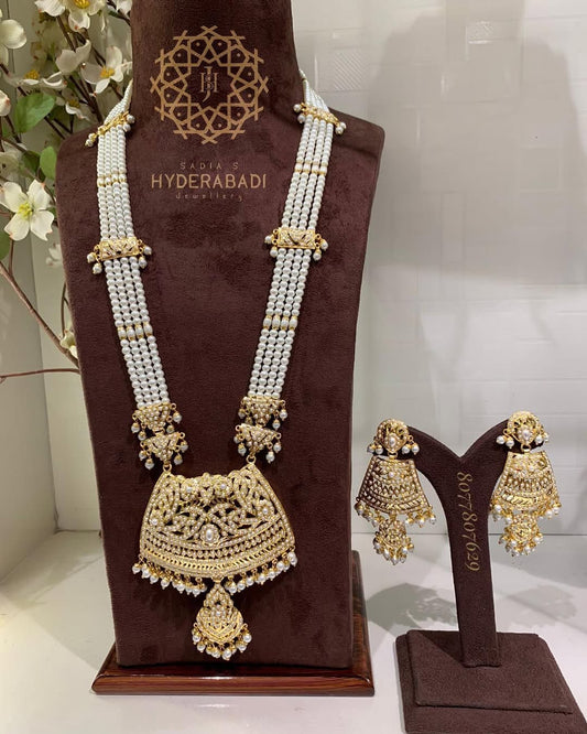 Tahira White Rani Haar Set