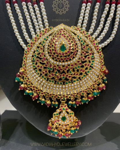 Urvi Red Green Jadau Rani Haar