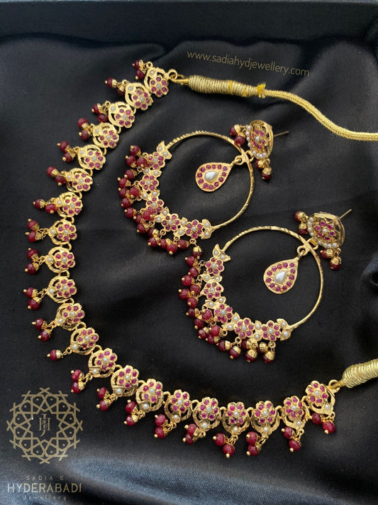 Sadiqa Red White Necklace Set