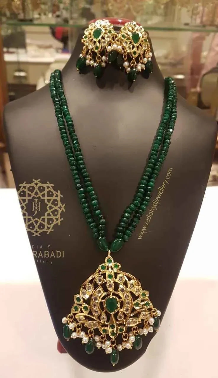 Nabila Green Pendant Set with Matching Earrings