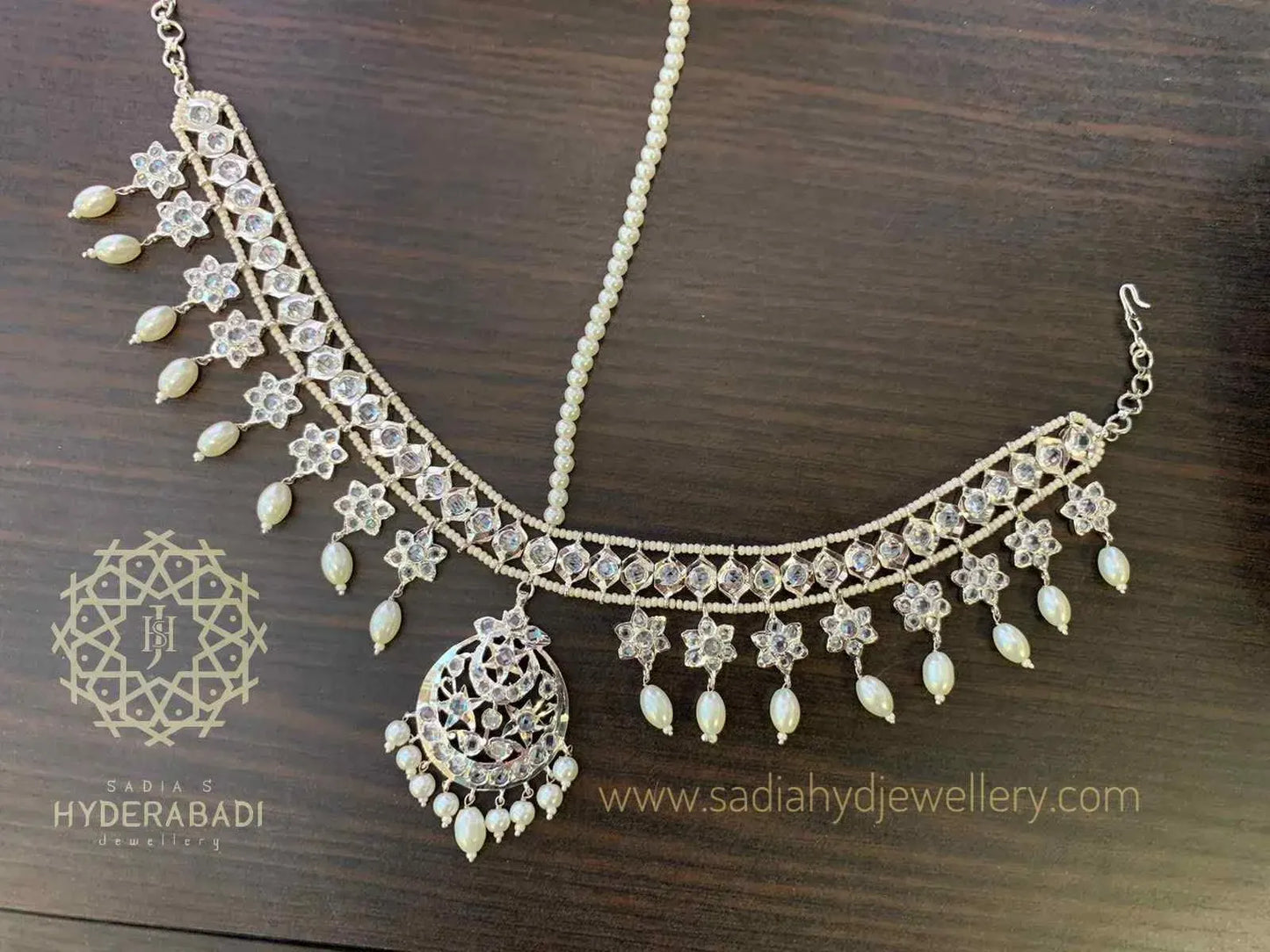 Irfana Silver Plated Matha Patti