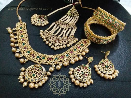 Mehek Red Green Bridal Set
