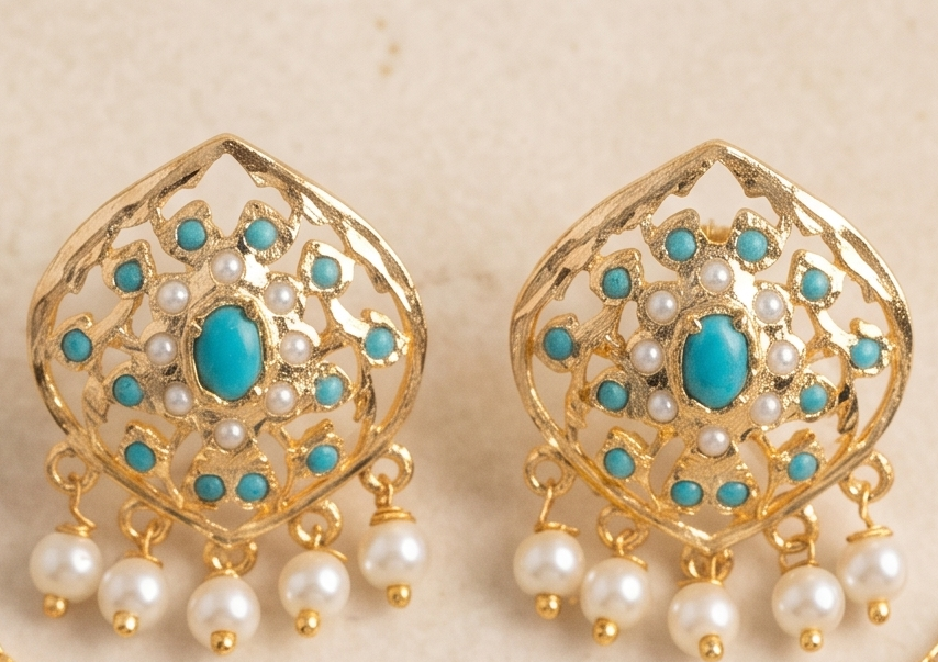 Arqam Firoza Pendant Set