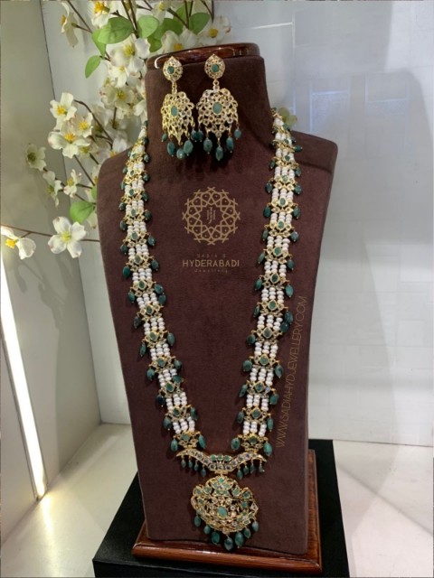 Fayza Real Emerald Real Pearl Rani Haar